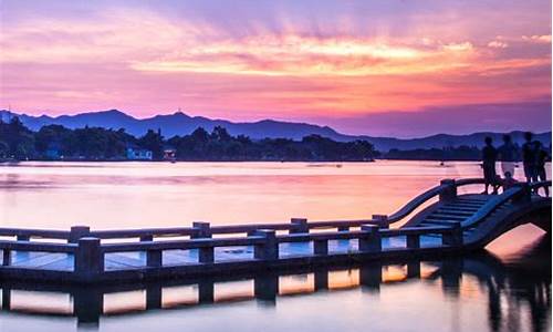 杭州景点排行榜前十名灵隐寺_杭州景点排行榜前十名灵隐寺面积多大