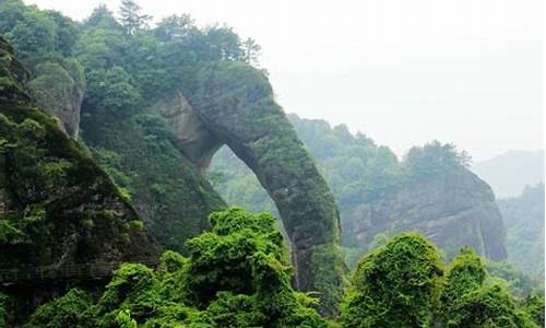 南宁龙虎山旅游攻略_南宁龙虎山旅游攻略一日游